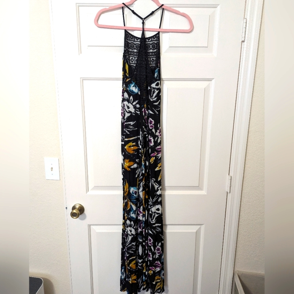 Band of Gypsies Floral/Crochet Maxi. Size XS.
